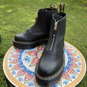 Doc Dr. Martens Jetta Black QUAD Womens 7 And 8 Leather Platform Boot Zip NEW